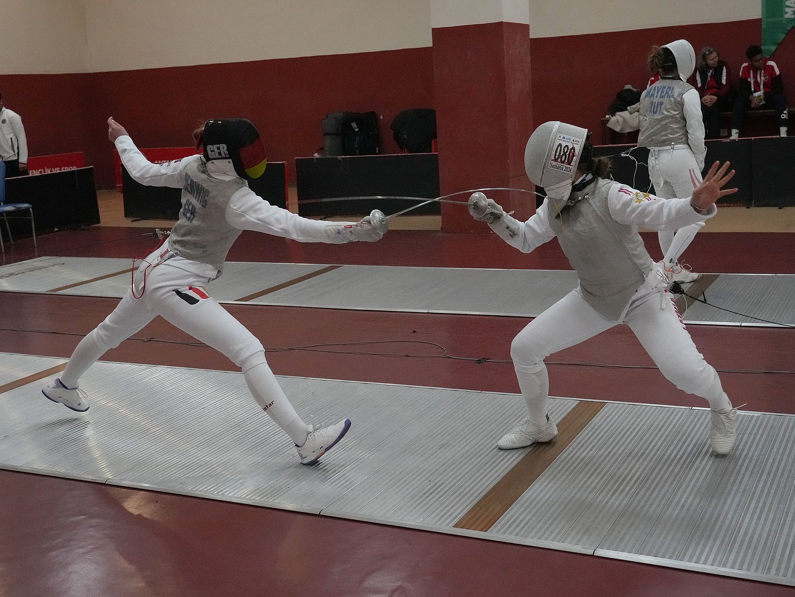 {m.alternative -> f:or(alternative: capTitle -> f:or(alternative: newsItem.title))}