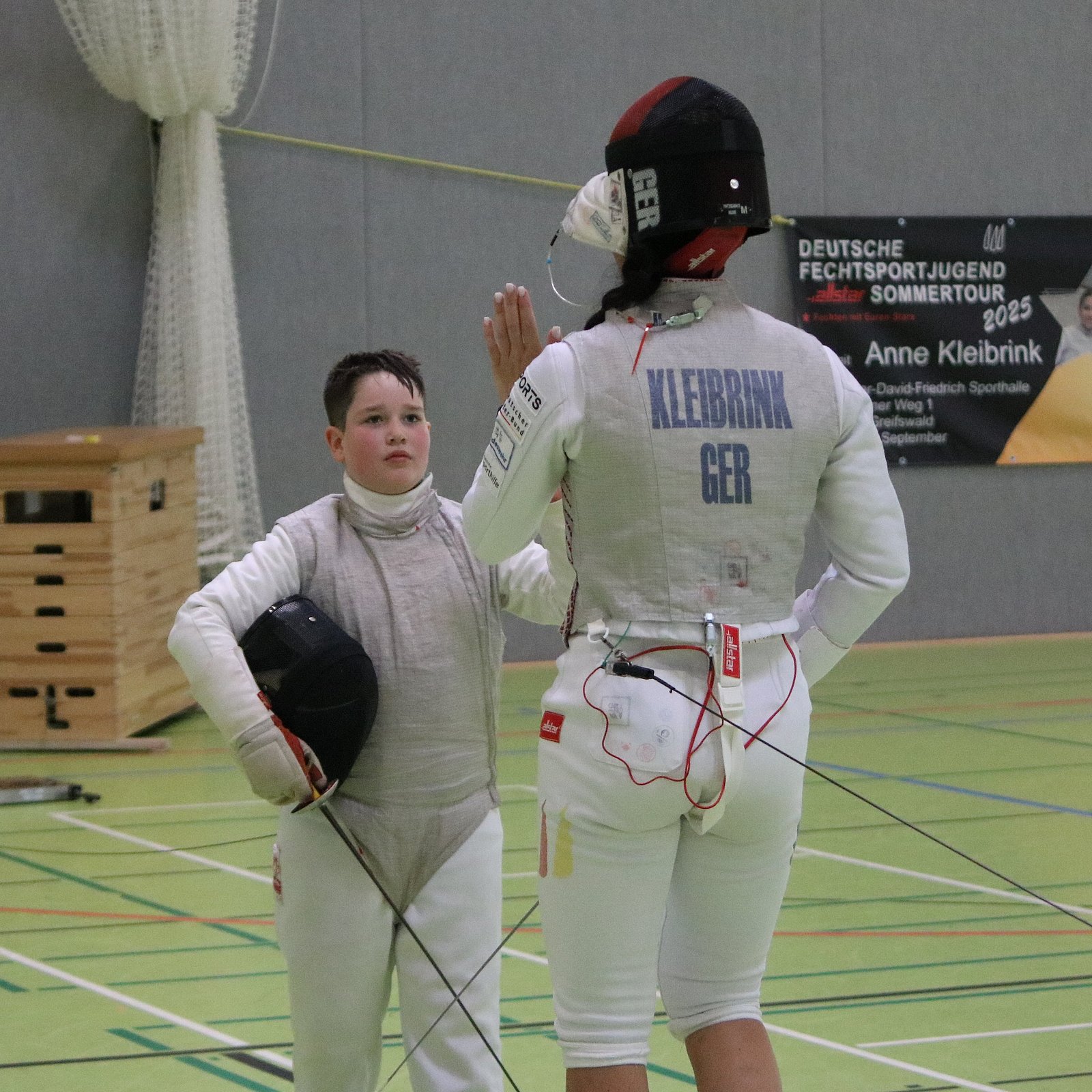 {m.alternative -> f:or(alternative: capTitle -> f:or(alternative: newsItem.title))}