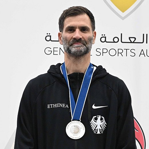 {m.alternative -> f:or(alternative: capTitle -> f:or(alternative: newsItem.title))}