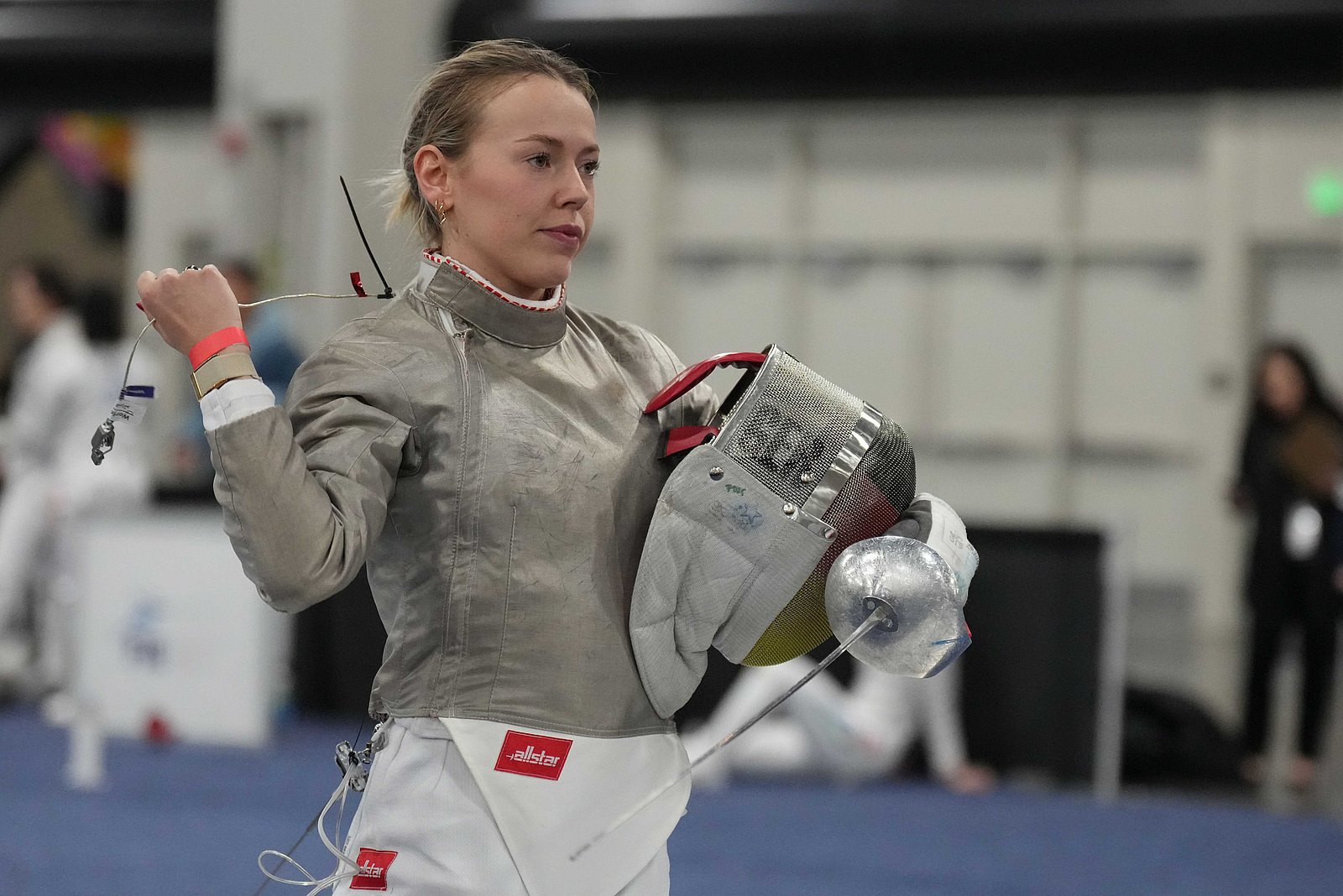 {m.alternative -> f:or(alternative: capTitle -> f:or(alternative: newsItem.title))}