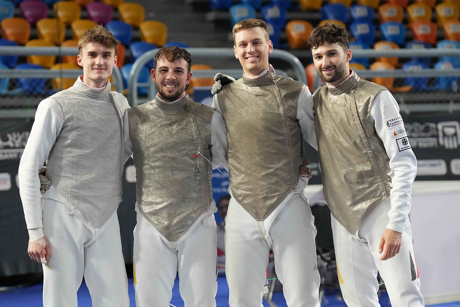 {m.alternative -> f:or(alternative: capTitle -> f:or(alternative: newsItem.title))}