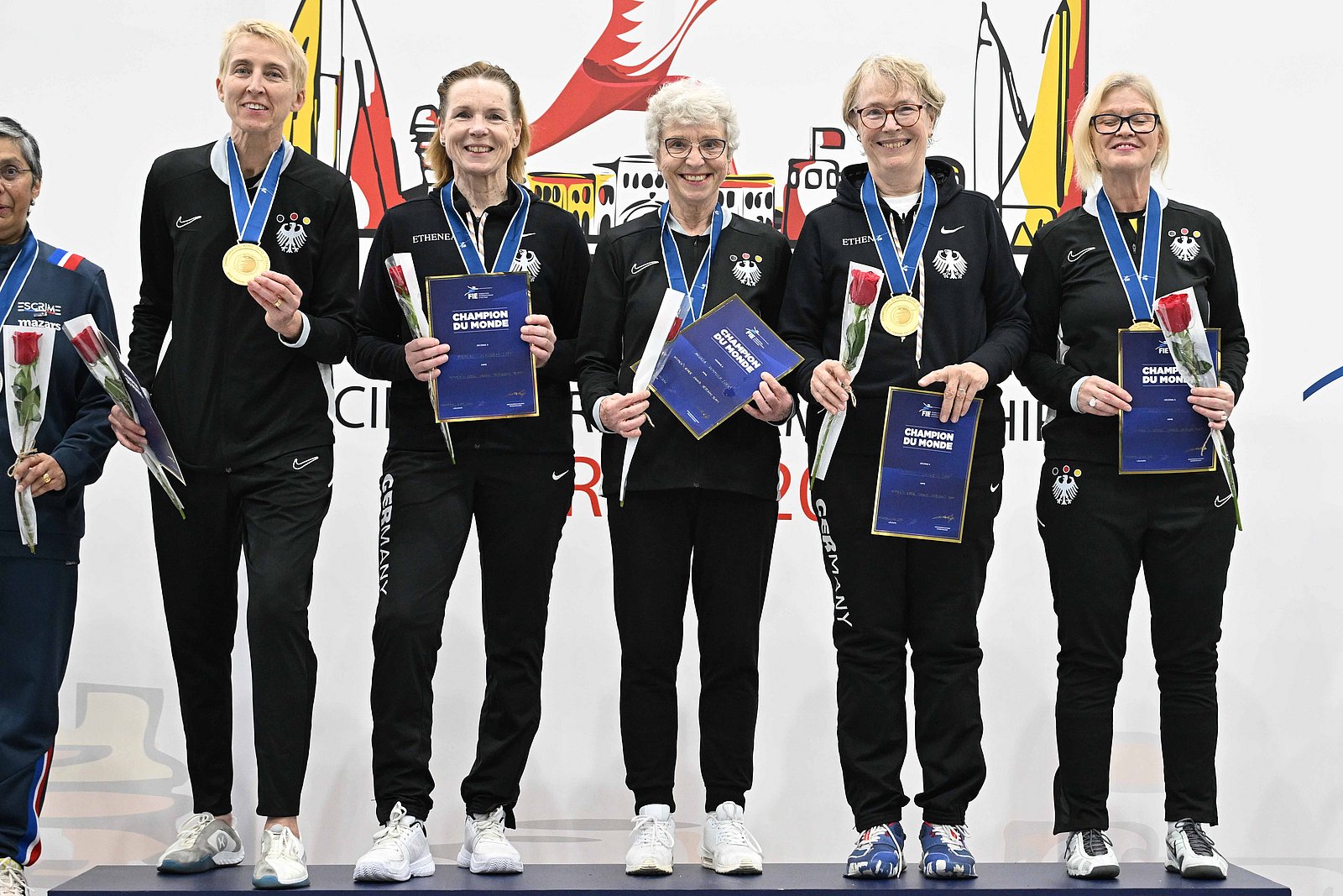 {m.alternative -> f:or(alternative: capTitle -> f:or(alternative: newsItem.title))}