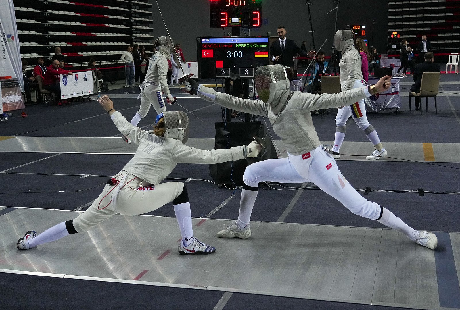 {m.alternative -> f:or(alternative: capTitle -> f:or(alternative: newsItem.title))}